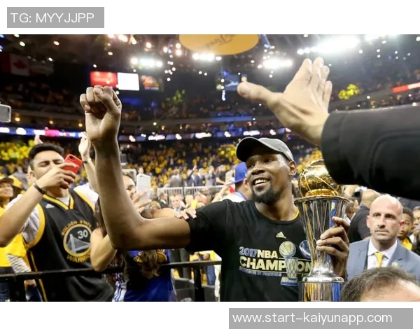 字母哥状态火热场均326分113板71助明日雄鹿客战骑士他将出战